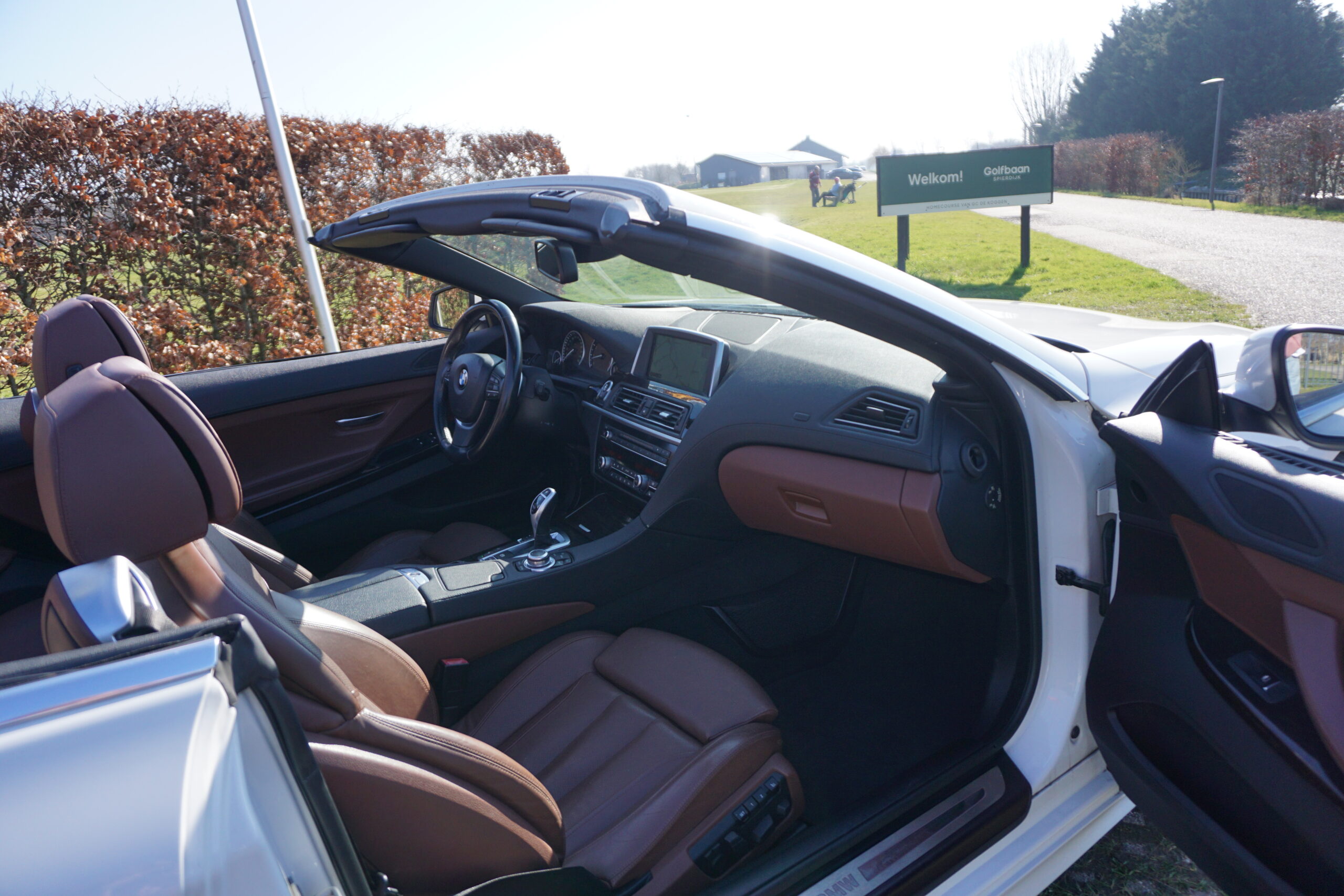 
								BMW 6-Serie Cabriolet 640i High Executive full									