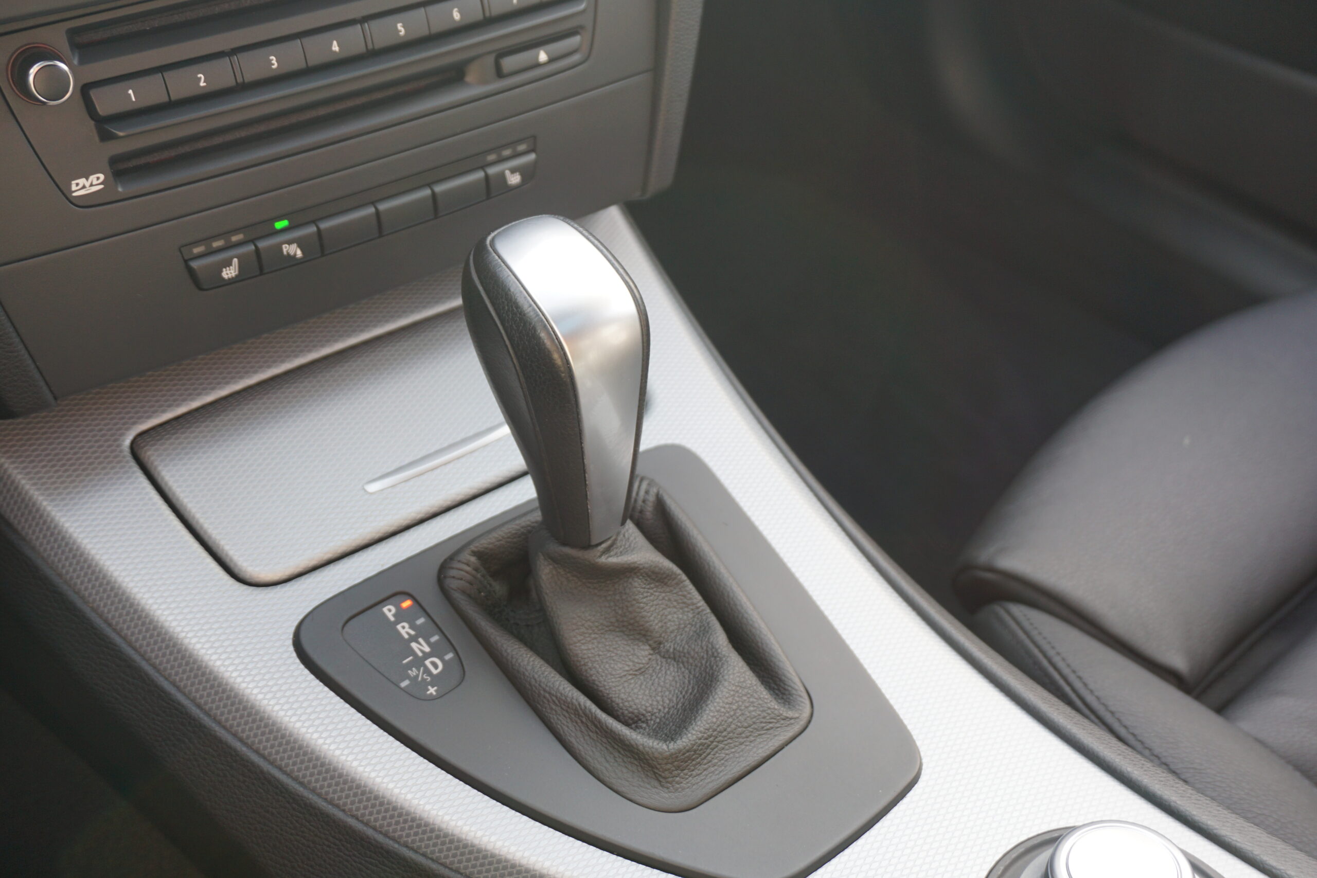 
								BMW 3-Serie 335i M Sport E90 full									