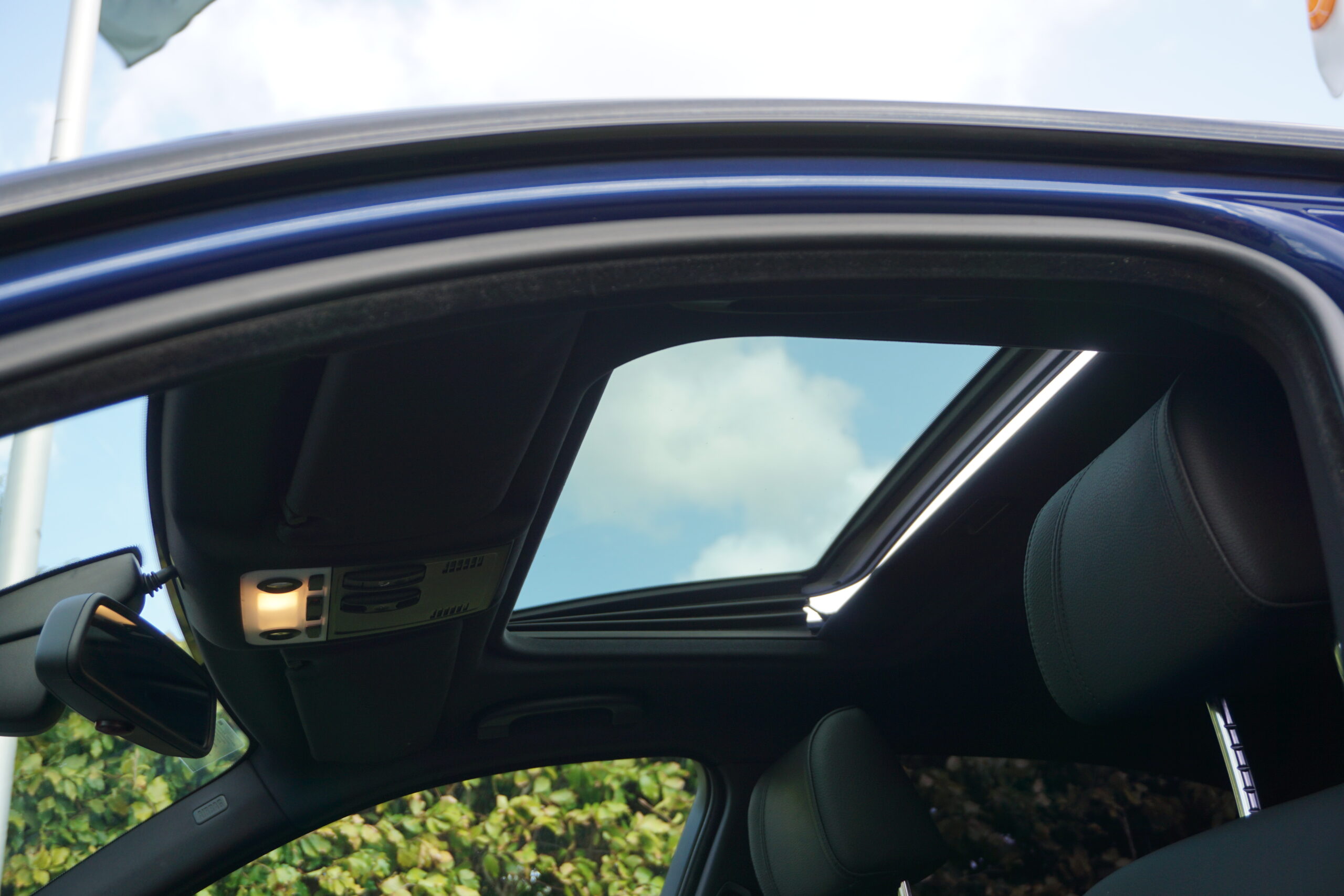 
								BMW 3-Serie 335i M Sport E90 full									